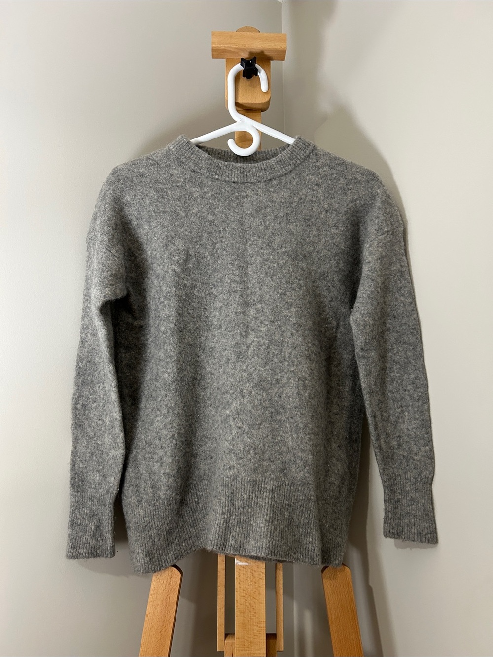 Babaton | Merino Wool Crewneck Sweater in Grey | Size XS